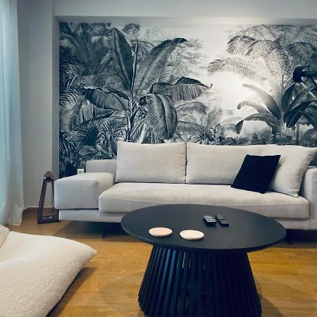 Athens Riviera 2-Bed Apt & Pool Access #Unoblu Atenas Exterior foto