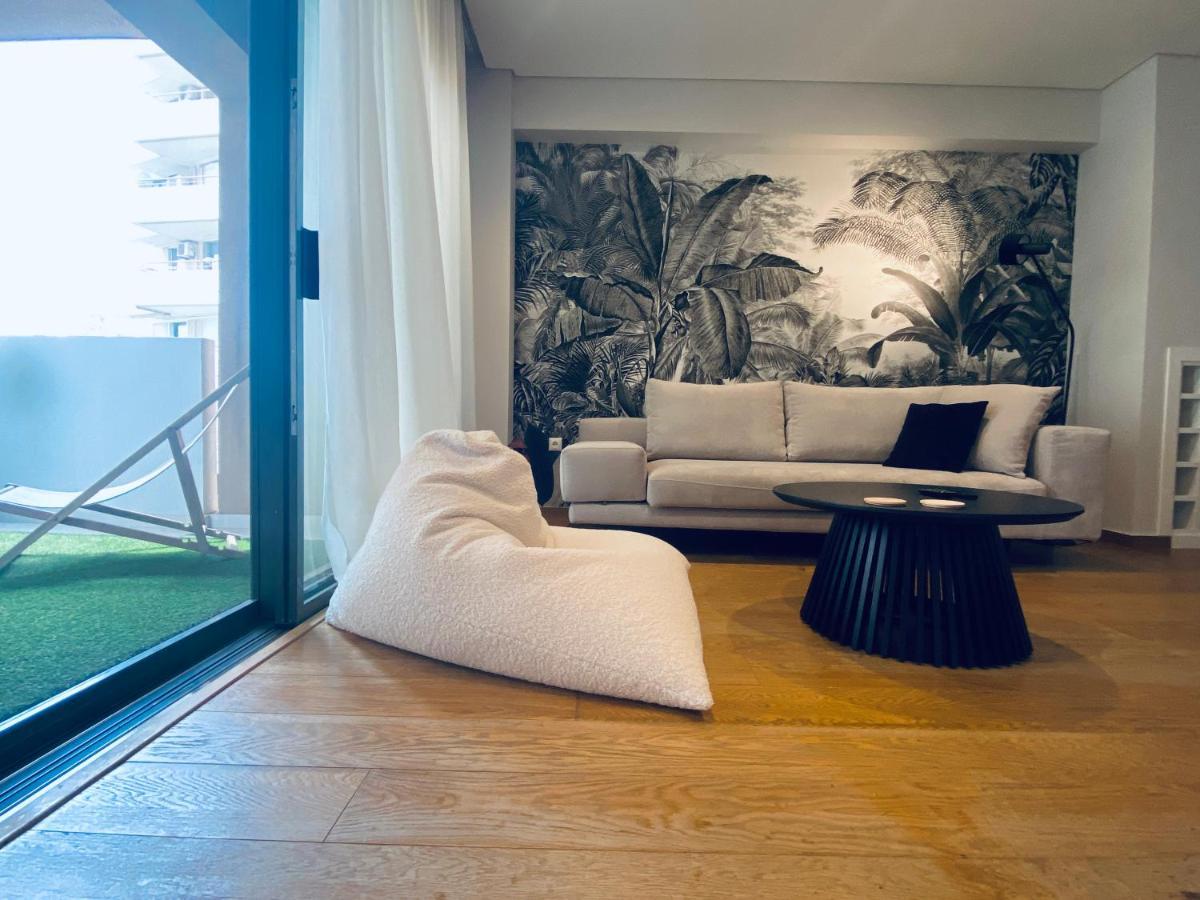 Athens Riviera 2-Bed Apt & Pool Access #Unoblu Atenas Exterior foto