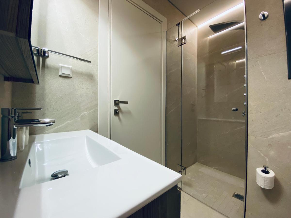 Athens Riviera 2-Bed Apt & Pool Access #Unoblu Atenas Exterior foto